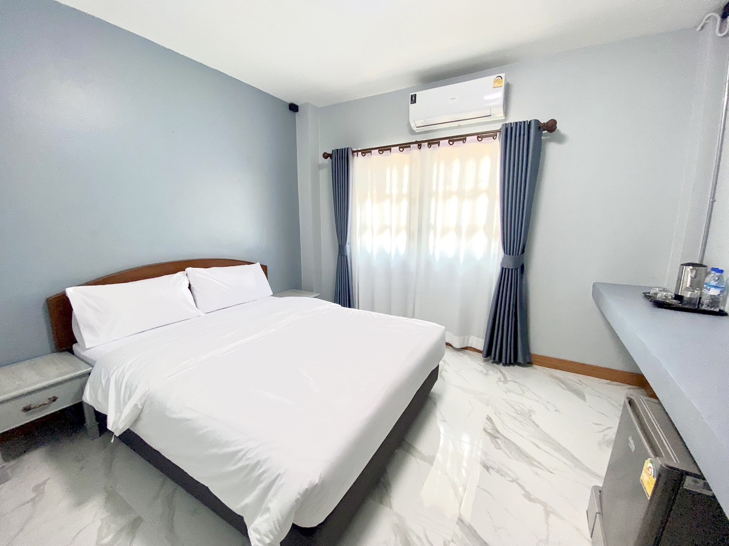 โรงแรมชัยนาทแกรนด์